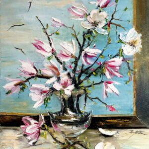 Fereastra cu magnolii